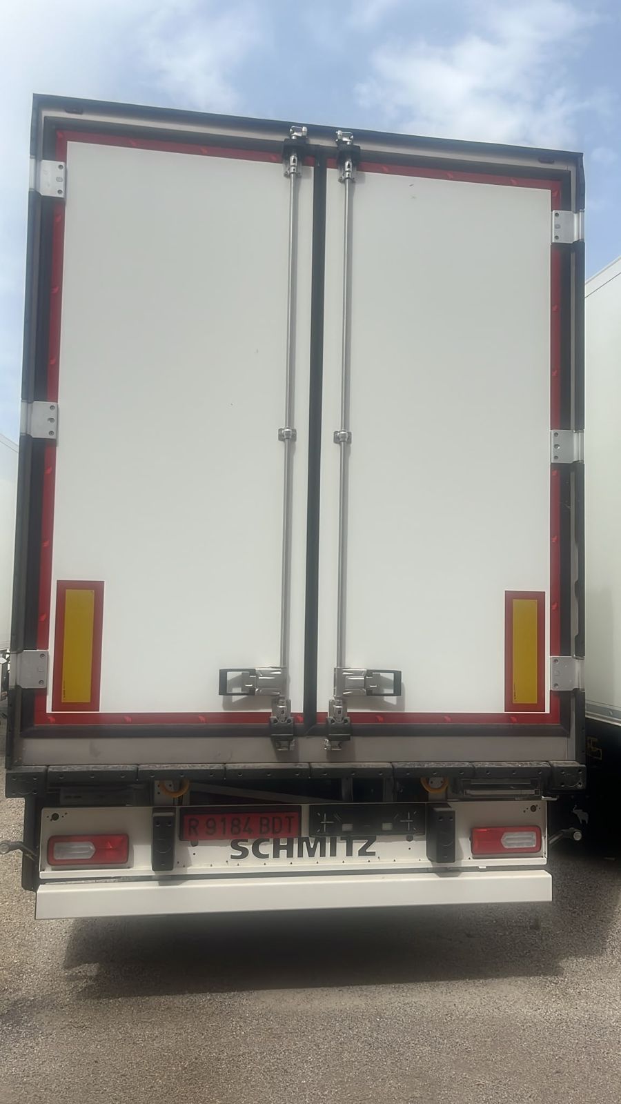 SCHMITZ CARGOBULL Frigorífico