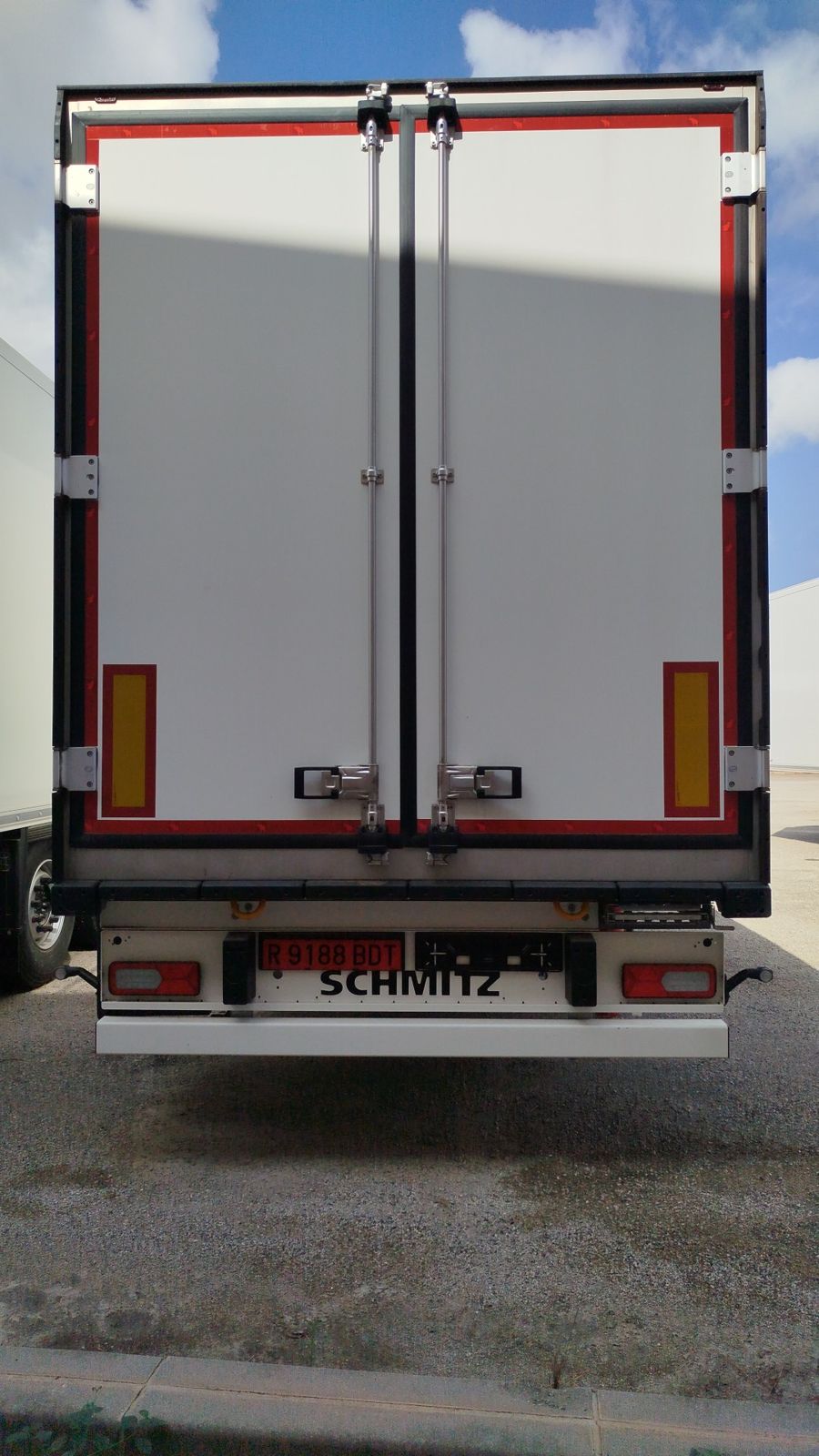 SCHMITZ CARGOBULL Frigorífico